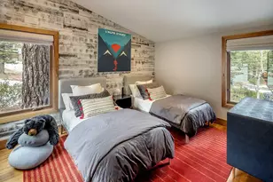 8750 Breakers Ct, Truckee, CA 96161 - Photo 21