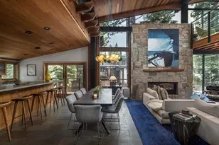 8750 Breakers Ct, Truckee, CA 96161 - Photo 11