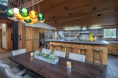 8750 Breakers Court, Truckee, CA 96161 - Photo 9