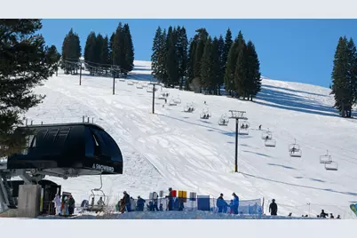 11723 Snowpeak Way #567, Truckee, CA 96161 - Photo 23