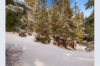 11392 Lockwood Drive, Truckee, CA 96161 - Photo 9