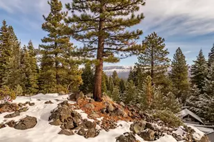 11392 Lockwood Dr, Truckee, CA 96161 - Photo 1