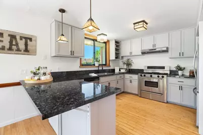 10390 Manchester Drive, Truckee, CA 96161 - Photo 7