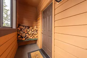 11723 Snowpeak Way, Truckee, CA 96161 - Photo 25