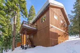 13846 Pathway Ave, Truckee, CA 96161 - Photo 27