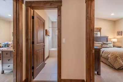 13846 Pathway Avenue, Truckee, CA 96161 - Photo 17