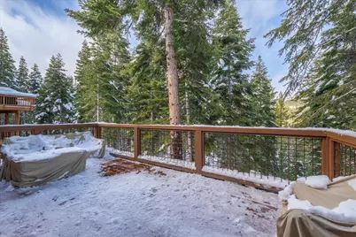 13846 Pathway Avenue, Truckee, CA 96161 - Photo 9