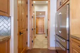 10232 Valmont Trail, Truckee, CA 96161 - Photo 25