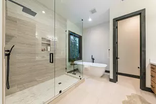 13719 Pathway Ave, Truckee, CA 96161 - Photo 17