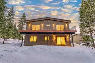 13719 Pathway Ave, Truckee, CA 96161 - Photo 7