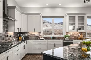 94908 Half Mile Rd, Chilcoot, CA 96105 - Photo 5