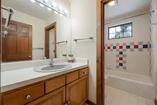 11909 Bavarian Way, Truckee, CA 96161 - Photo 21