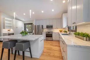 11529 Zermatt Dr, Truckee, CA 96161 - Photo 11