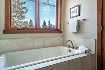 10213 Annies Loop, Truckee, CA 96161 - Photo 23