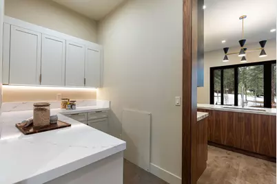 11761 Bottcher Loop, Truckee, CA 96161 - Photo 17