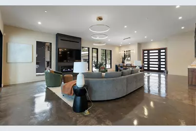 11761 Bottcher Loop, Truckee, CA 96161 - Photo 15