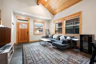 13239 Northwoods Blvd, Truckee, CA 96161 - Photo 3