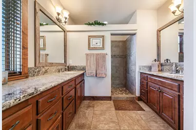 11210 Henness Road, Truckee, CA 96161 - Photo 13