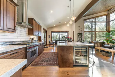 10789 Labelle Court, Truckee, CA 96161 - Photo 9