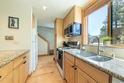 5094 Gold Bend, Truckee, CA 96161 - Photo 11