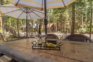 15609 Cottonwood St, Truckee, CA 96161 - Photo 25