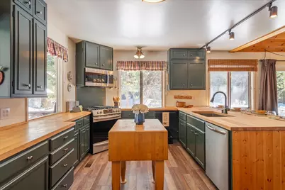 15609 Cottonwood Street, Truckee, CA 96161 - Photo 5