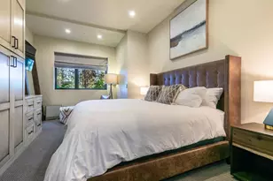 7770 Lahontan Dr, Truckee, CA 96161 - Photo 17