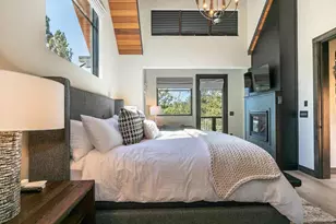 7770 Lahontan Dr, Truckee, CA 96161 - Photo 13