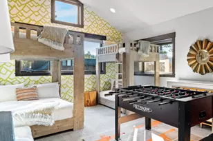 9098 Heartwood Dr, Truckee, CA 96161 - Photo 19