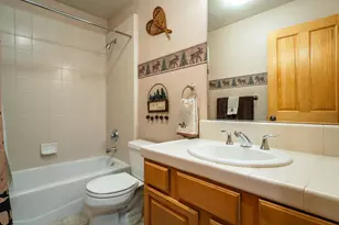 10036 Nicolas Dr, Truckee, CA 96161 - Photo 21