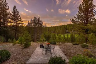 11102 Meek Ct, Truckee, CA 96161 - Photo 25