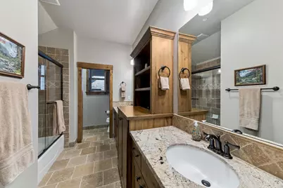 10935 Skislope Way, Truckee, CA 96161 - Photo 19