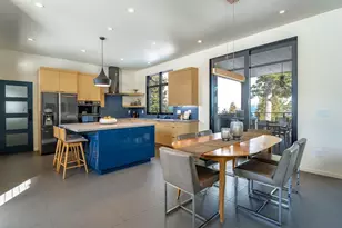 10529 Aspen Wood Rd, Truckee, CA 96161 - Photo 11