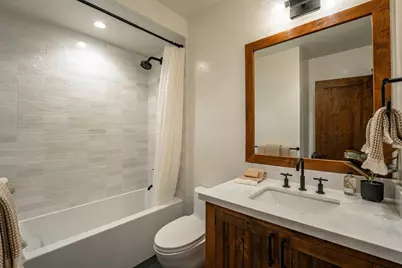 7401 Larkspur Lane, Truckee, CA 96161 - Photo 23