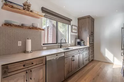 15310 Northwoods Boulevard, Truckee, CA 96161 - Photo 13