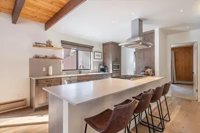 15310 Northwoods Boulevard, Truckee, CA 96161 - Photo 11