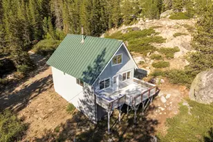 10111 Bunny Hl Rd, Soda Springs, CA 95728 - Photo 19