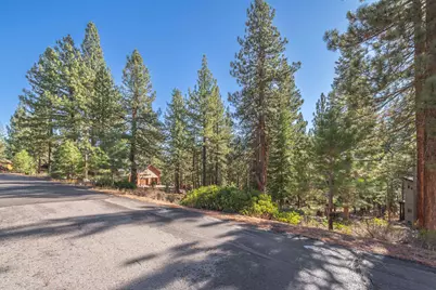 11925 Saddleback Drive, Truckee, CA 96161 - Photo 1
