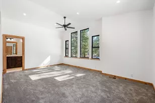 15664 Sherwood Dr, Truckee, CA 96161 - Photo 19