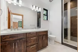 15664 Sherwood Dr, Truckee, CA 96161 - Photo 21