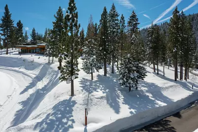 19065 Glades Place, Truckee, CA 96161 - Photo 3