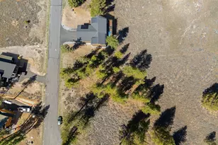 10668 Winchester Ct, Truckee, CA 96161 - Photo 5