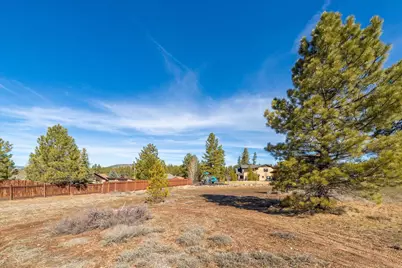 10536 Courtenay Lane, Truckee, CA 96161 - Photo 7