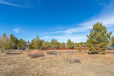 10536 Courtenay Lane, Truckee, CA 96161 - Photo 3