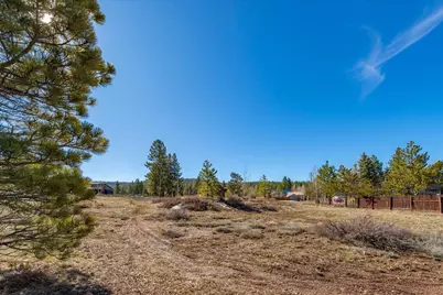 10536 Courtenay Lane, Truckee, CA 96161 - Photo 11