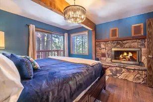 12621 Peregrine Dr, Truckee, CA 96161 - Photo 13