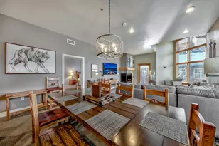 2100 N Village Dr, Truckee, CA 96161 - Photo 9