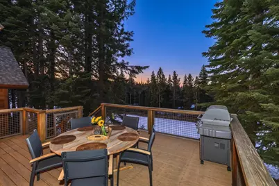 11221 Skislope Way, Truckee, CA 96161 - Photo 5