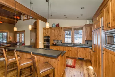 11221 Skislope Way, Truckee, CA 96161 - Photo 11