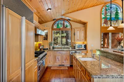 12987 Hillside Drive, Truckee, CA 96161 - Photo 9